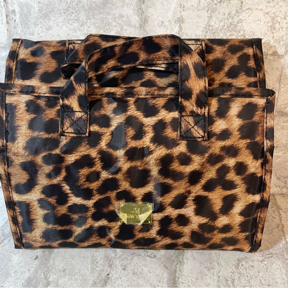 JM New York Leopard Print Travel Cosmetic Bag NEW
